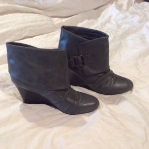 Grey boots size 10